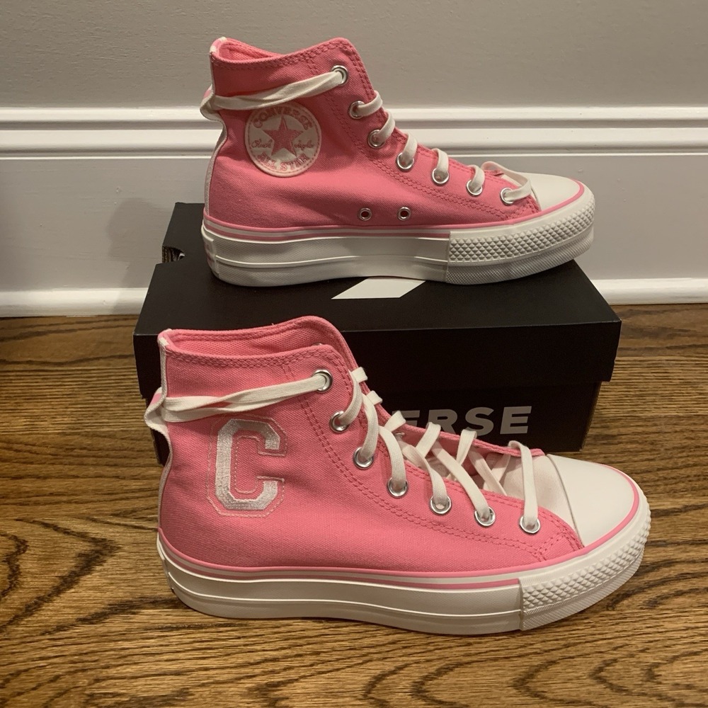 Converse Chuck Taylor All Star Varsity Pink Lift Platform Retro Shoes Women's 6
